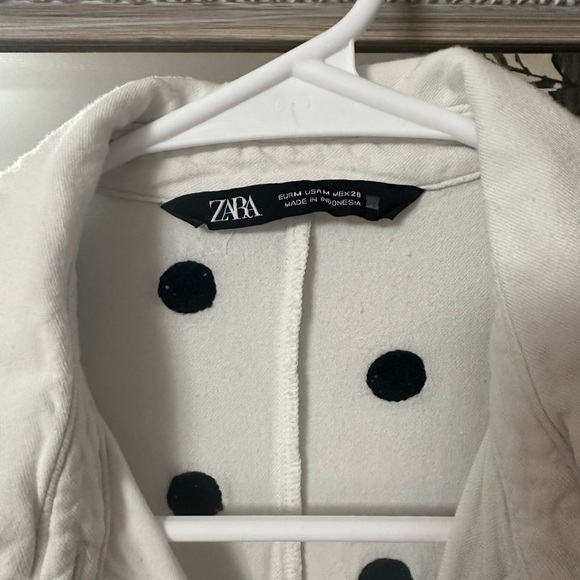 Zara White Blouse with Polka Dots - Picture 5 of 5